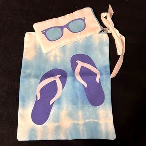 NWOT: Cute Personal Zipped Beach 🏖️ Tote for phone 📱, Wallet & Sunglasses 🕶️